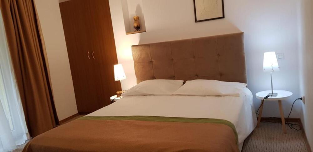 Apartamente Private A&L View Sinaia Eksteriør bilde
