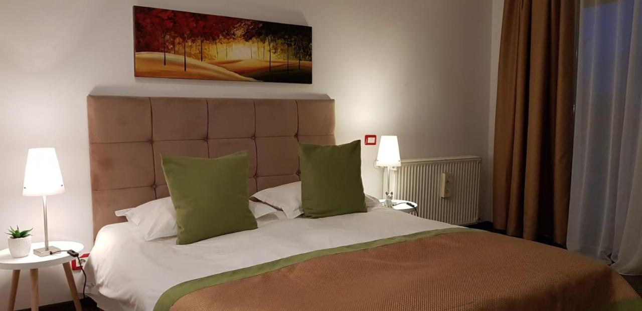 Apartamente Private A&L View Sinaia Eksteriør bilde